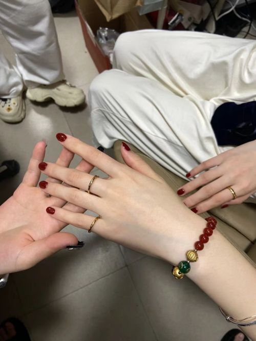 年货节大家都在入手哪些护手霜？AG旗舰厅吐血整理！2025(图4)